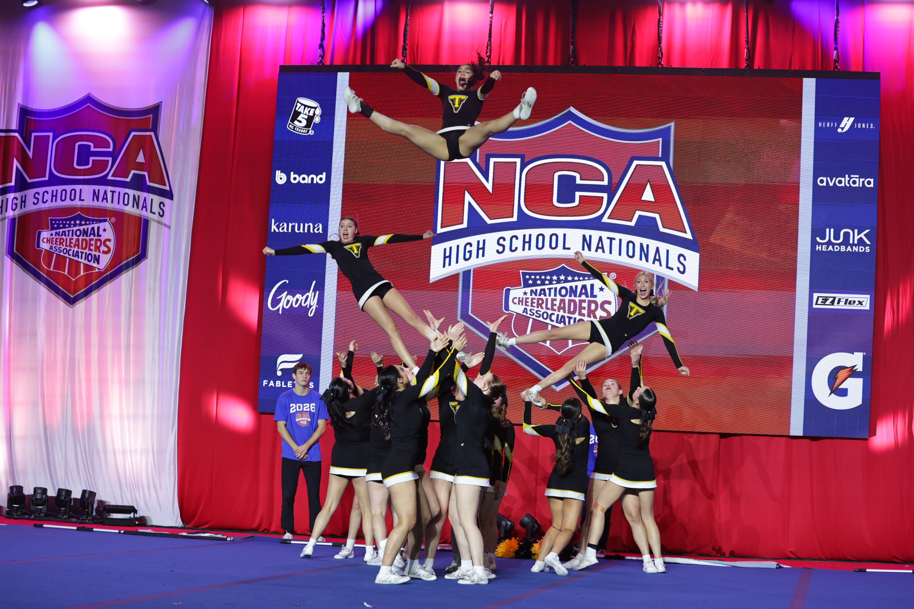 Cheerleaders performing at nationals